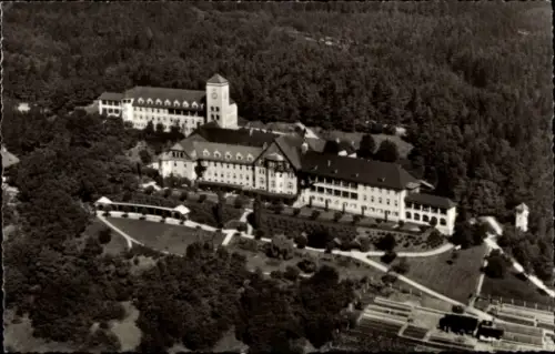 Ak Donaustauf in der Oberpfalz, Luftaufnahme der Heilstätte  umliegende Bäume, Pfade