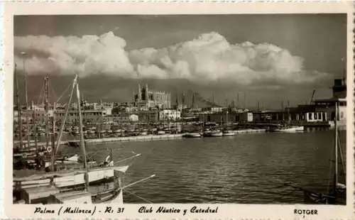 Palma (Mallorca) - Club Nautico y Catedral -154788