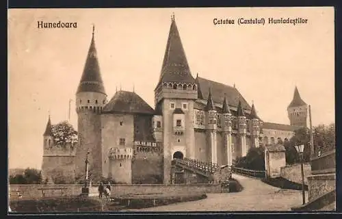 AK Hunedoara, Cetatea Castlul Huniadestilor