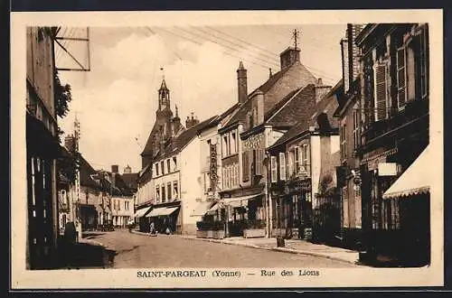 AK Saint-Fargeau /Yonne, Rue des Lions