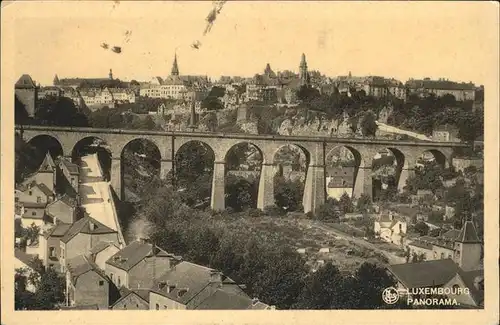 Luxembourg Luxemburg Panorama Viaduc Viadukt / Luxembourg /
