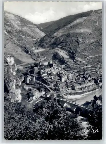 Sainte-Enimie Sainte-Enimie  * / Sainte-Enimie /Arrond. de Florac