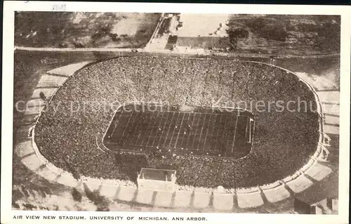 Michigan Fliegeraufnahme New Stadium University / Michigan /