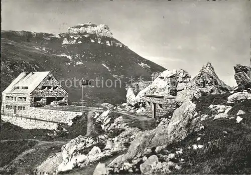 Malbun Pfaelzerhuette am Bettlerjoch mit Gorvion Kat. Liechtenstein