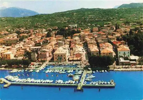 AK / Ansichtskarte Bardolino Lago di Garda IT Fliegeraufnahme mit Yachthafen