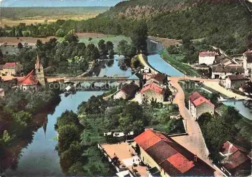 AK / Ansichtskarte Vouecourt Chaumont 52 Haute-Marne Centre Touristique Hôtel Restaurant Foray vue aérienne